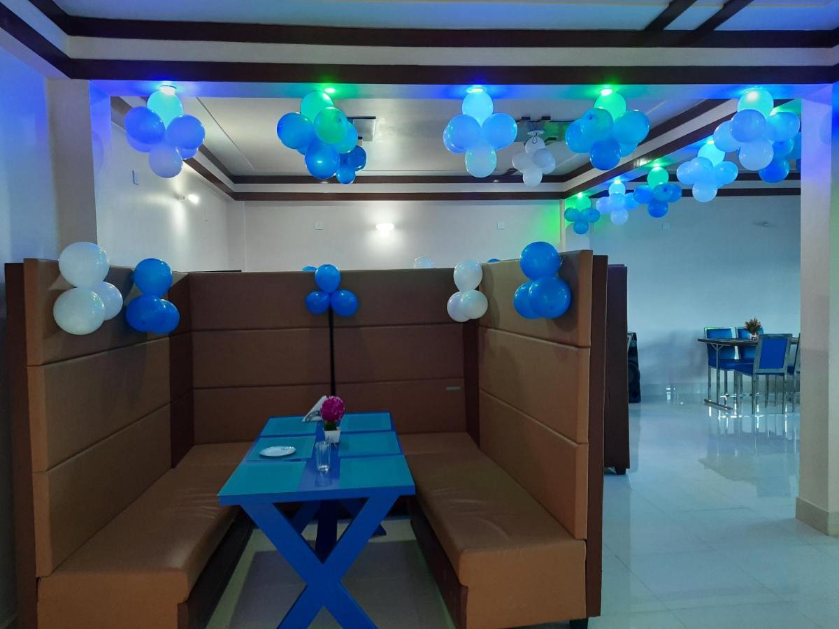 Hotel Blue Diamond Bahraich 外观 照片